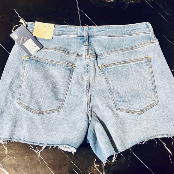 Universal Thread denim shorts - Picture 12 of 15